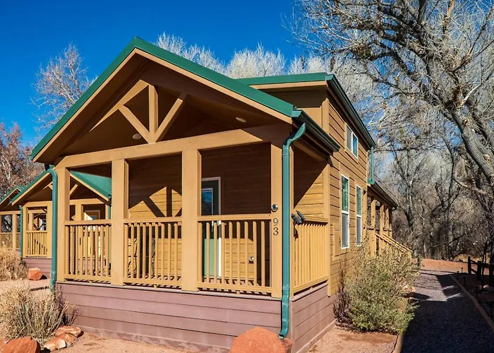 Cozy Creekside 93 Near Sedona *
